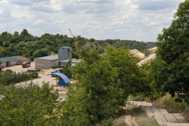 Алексей Кучер ознакомился с работой двух предприятий Шевченковского района