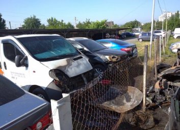 В Новобаварский районе города Харькова спасатели ликвидировали пожар на парковке (ФОТО)