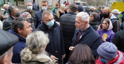 Проезжую часть на улице Фонвизина полностью отремонтируют