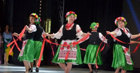 В Харькове прошел фестиваль, приуроченный ко Дню пожилых людей