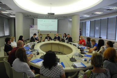 На Харьковщине женщин научат швейному делу и расскажут, как открыть собственное производство