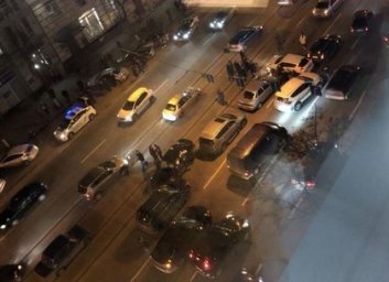 Массовое ДТП у Южного вокзала: патрульные назвали виновника (ФОТО)