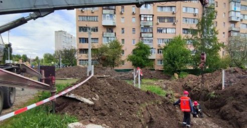 «Тепловые сети» ликвидируют последствия обстрелов на сетях на Салтовке и в центре города
