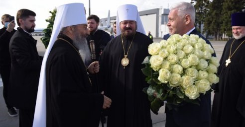 В Харьков прибыл митрополит Киевский и всея Украины Онуфрий