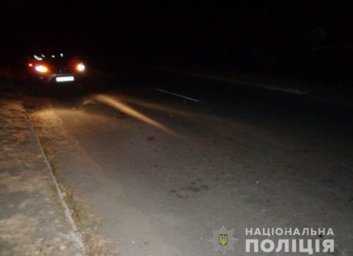 Полуночое ДТП: проехал по лежавшей женщине и скрылся (МВД)