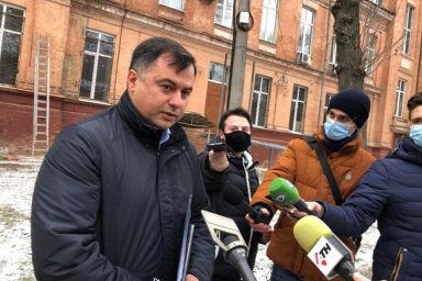 В офтальмологическом отделении областной больницы завершают строительные работы на входной группе