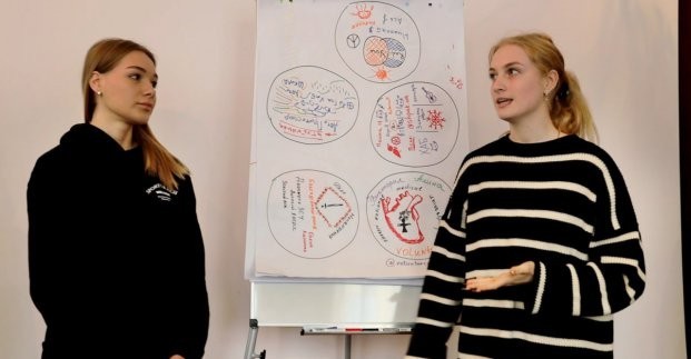 
В Харькове открылась школа волонтеров
