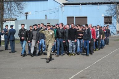 Весенний призыв на срочную военную службу перенесен на май-июль