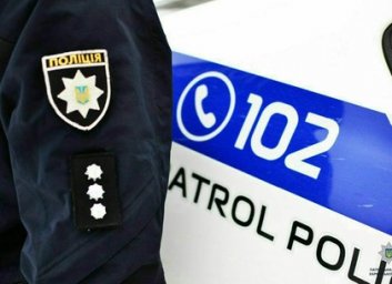 Остановленный на трассе водитель обвинил патрульных в применении силы (Обновлено)