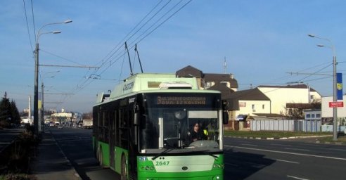 
Во вторник некоторые троллейбусы изменят маршрут движения
