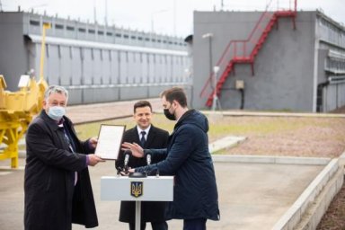 С участием Главы государства состоялось вручение лицензии на эксплуатацию хранилища отработанного яд