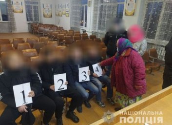 Ограбил бабушку и заперся в ее квартире: рецидивист задержан (МВД)