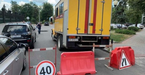 В переулке Соборном ремонтируют водопровод