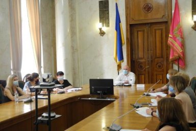 Для приобретения жилья детям-сиротам на Харьковщине из госбюджета выделено 32 млн грн