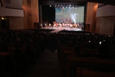 Фест «Гаудеамус Operа» собрал более 2000 студентов в ХНАТОБе