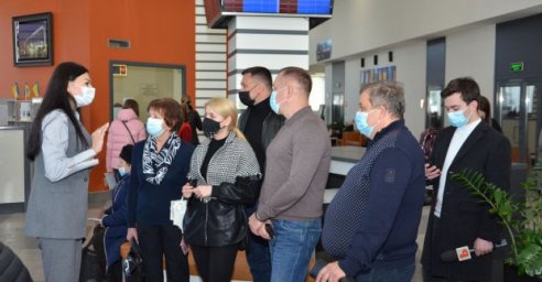 Депутаты горсовета ознакомились с работой Регионального центра услуг