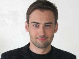 Дмитрий Шепелев экстренно госпитализирован в Москве