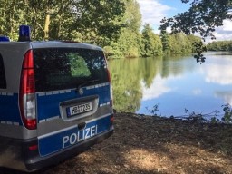 В Германии осушат озеро для поиска трупа женщины