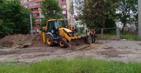 В Харькове ремонтируют разрушенные обстрелами водоводы