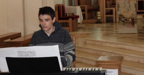 Талантливый школьник из Харькова выступает в Литве