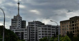 Завтра в Харькове - до 24 градусов тепла и дождь