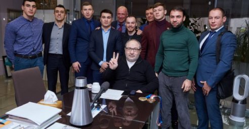 Геннадий Кернес встретился с чемпионами и обсудил, как популяризировать спорт в Харькове
