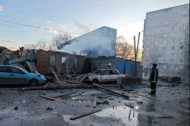 Обстріли Харківщини 9 березня: поранений цивільний у Слатиному, тривають ліквідації наслідків ракетного удару в Харкові