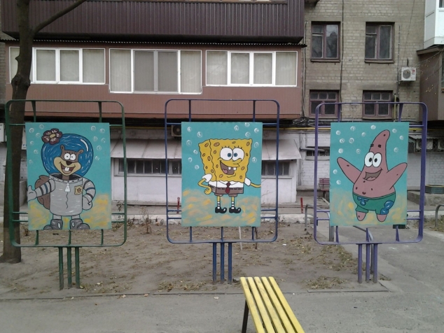 В одном из дворов Харькова – рисунок Губки Спанч Боба