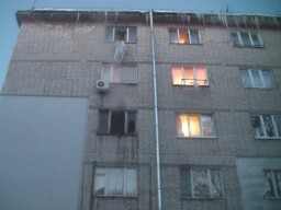 Погиб мужчина: в Харькове произошел пожар в пятиэтажном доме