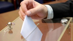 Из-за нелегитимности коалиции осенью состоятся досрочные выборы в Раду – политолог