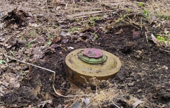 В Харьковской области гражданский подорвался на противопехотной мине