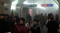 В результате взрыва в метро Санкт-Петербурга пострадали 50 человек