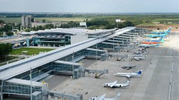 В аэропорту «Борисполь» отменили прилеты утренних авиарейсов из Харькова и Днепра
