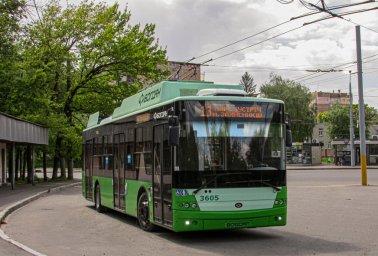 У суботу в Харкові змінять маршрути трамваїв і тролейбусів: що потрібно знати пасажирам