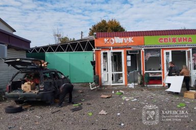 Двоє поранених, загибель працівника на вибуховому пристрої та пошкоджені об&rsquo;єкти: наслідки атак на Харківщині
