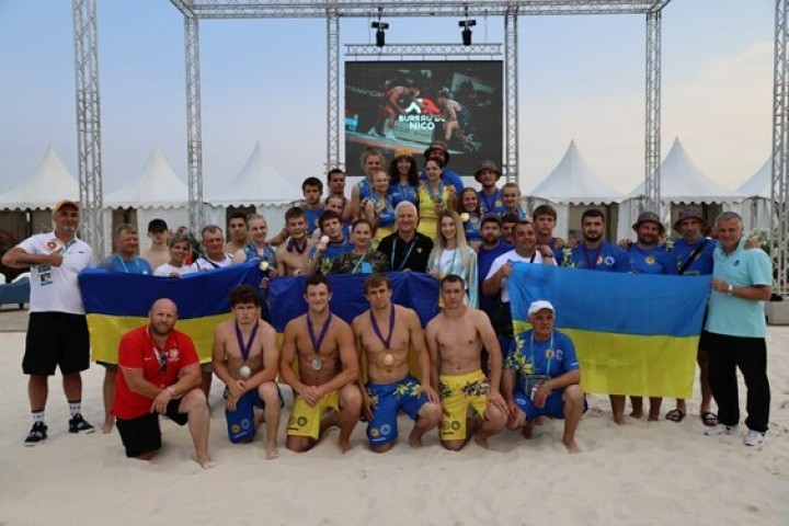 Харьковские спортсмены завоевали 7 медалей чемпионата Европы по пляжной борьбе среди кадетов и юниор