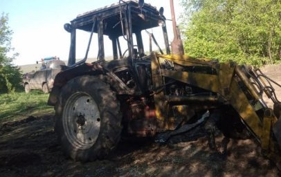В Харьковской области подорвался трактор, водитель получил ранение (фото)