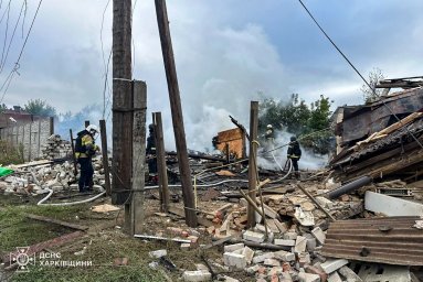 Харківщина під ударами РФ: четверо постраждалих, серед них 17-річний хлопець, пошкоджені будинки та підприємства