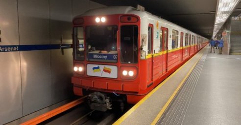 Харьков получит от Варшавы три поезда для метро