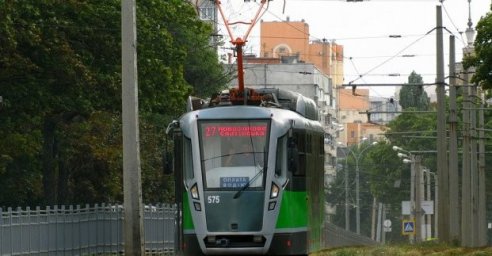 
В пятницу трамваи №27 и 28 временно изменят маршрут движения
