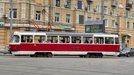 На Георгія Тарасенка у Харкові на два тижні перекриють рух: зміняться маршрути трамваїв і автобуса