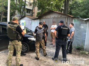 Оперативники уголовного розыска Харькова разоблачили наркозакладчика