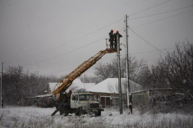 
Еще в двух селах Дергачевской общины возобновили электроснабжение