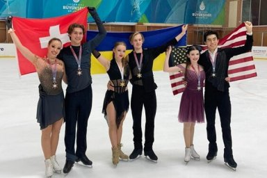 
Юні фігуристи з Харківщини здобули «золото» міжнародних змагань
