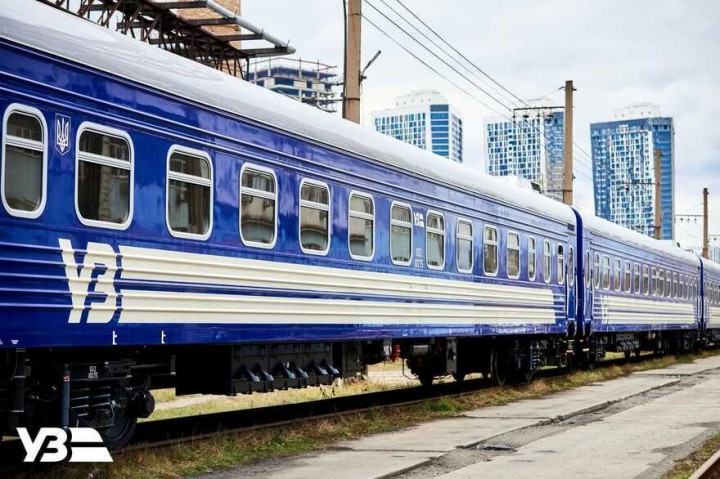 Укрзалізниця призначила додаткові нічні поїзди з Києва до Харкова