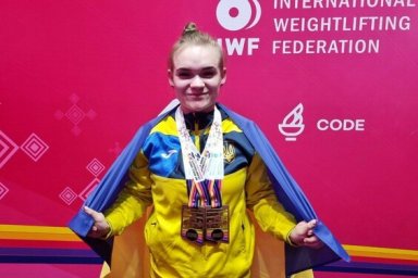 
Харківська важкоатлетка здобула три «золота» на чемпіонаті світу
