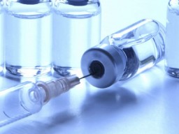 В Украине запретили вакцину против дифтерии из-за инструкции на русском языке